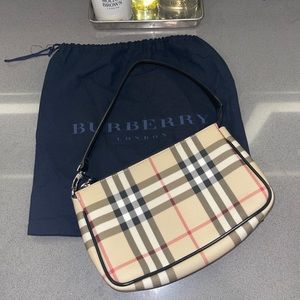 New Burberry Classic Plaid Shoulder Mini Bag London